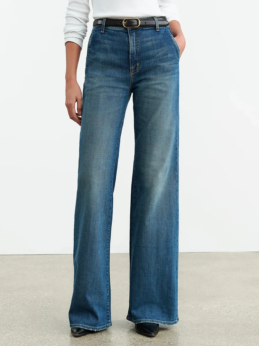 Anna Jean in Classic Wash