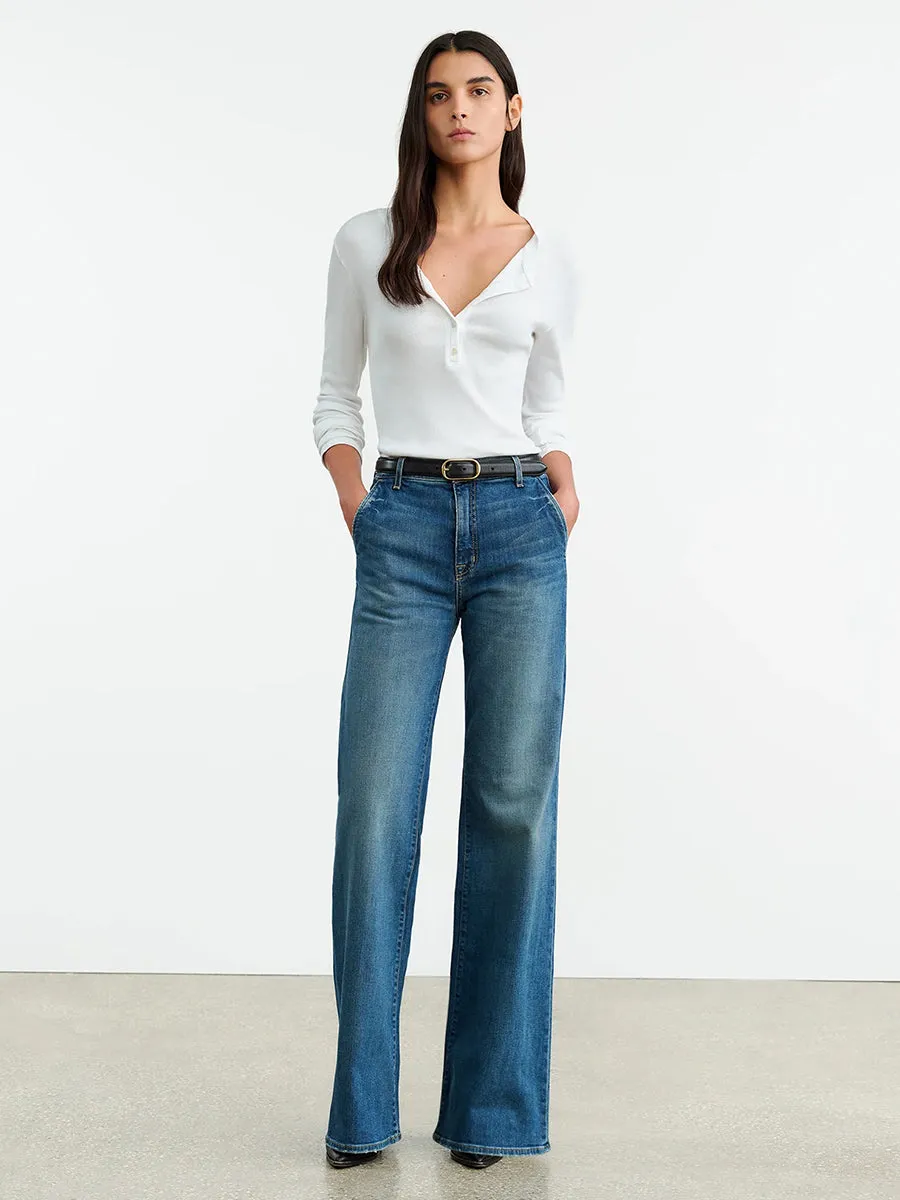 Anna Jean in Classic Wash