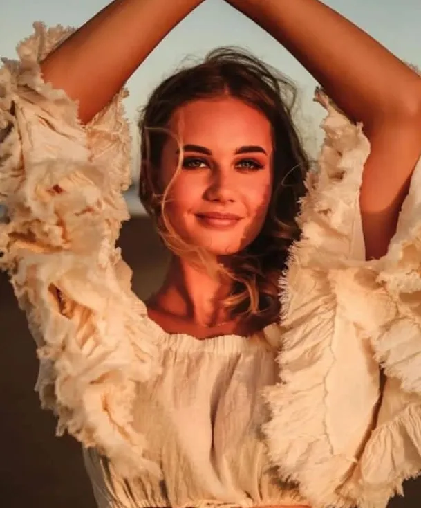 Classic Gypsy Top