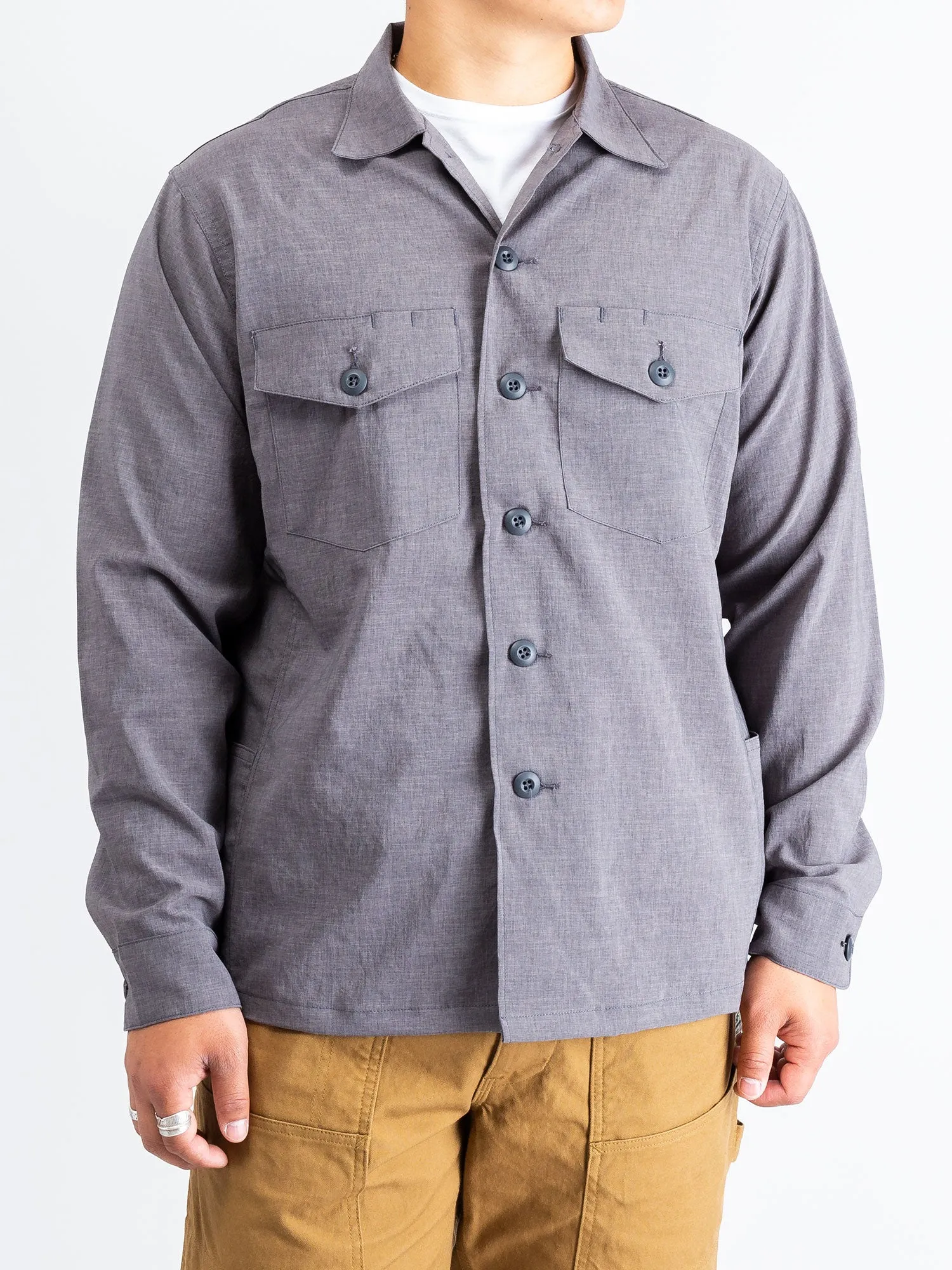 Stretch Gardener Half Shirt in Charcoal