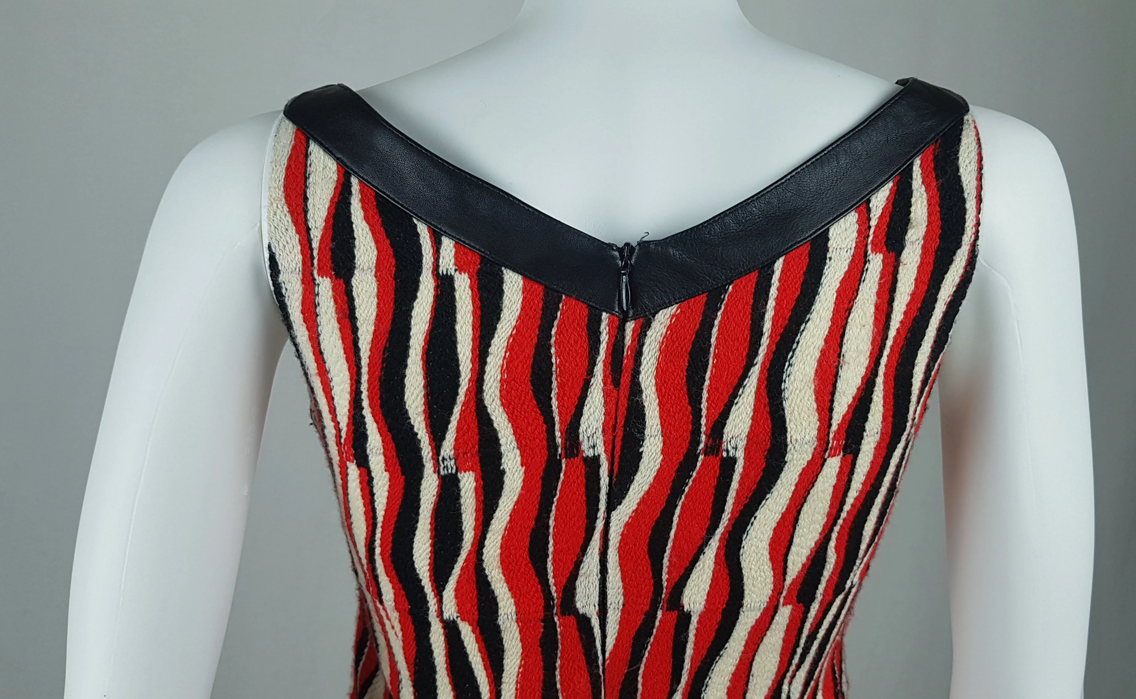 Tocca Woven Op Art Knee Length Dress